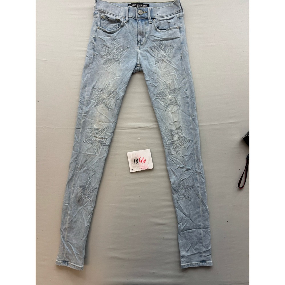 Express Jeans Mid Rise Legging Rhinestone Star Light Wash Skinny Denim 00R